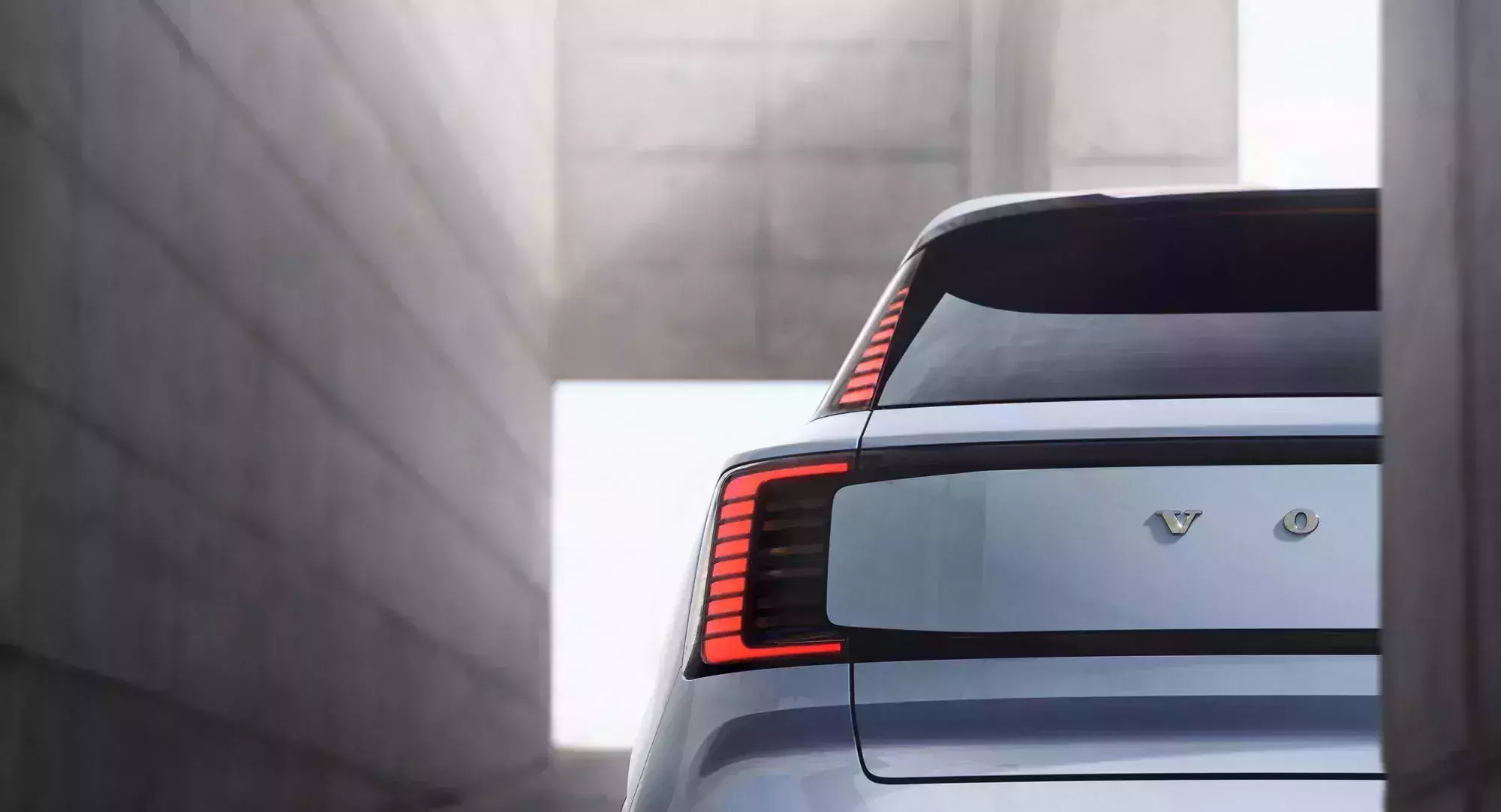 Volvo EX30 / tył / samochody elektryczne