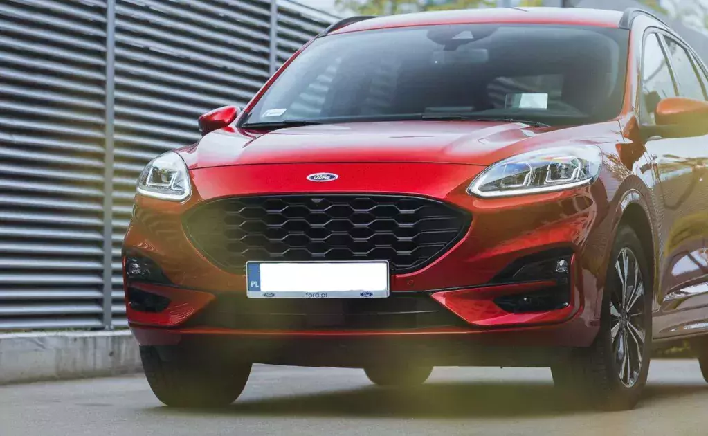 Hybryda typu plug-in – jedyny kompromis, który zadowoli każdego. Ford Kuga PHEV sprawi, że zapomnisz o Dieslu