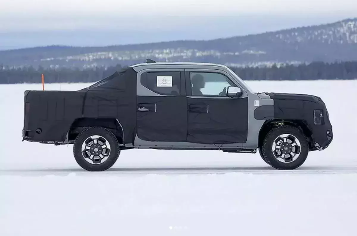 Kia Tasman zdjęcia szpiegowskie/ Instagram