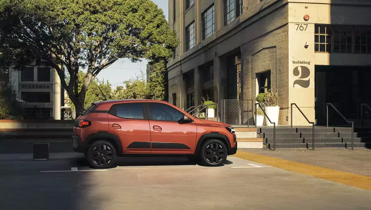 New Dacia SPRING 2024