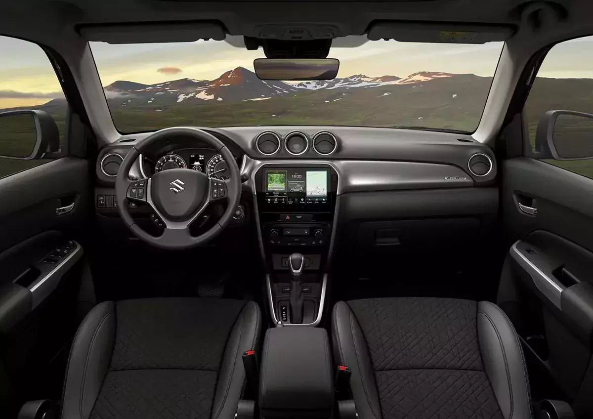 SUV Suzuki Vitara 2024