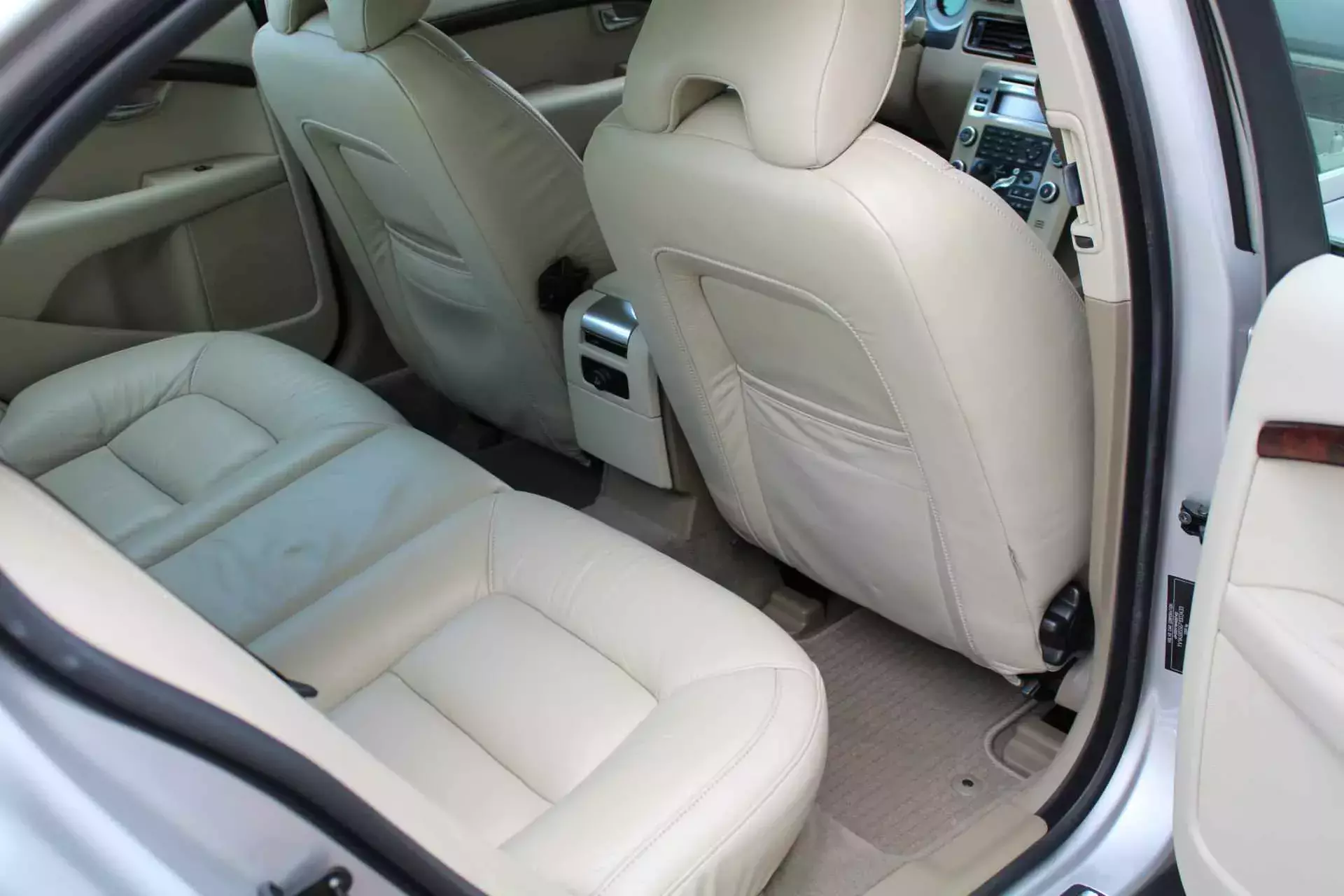 uzywane-volvo-s80-silnik-v8