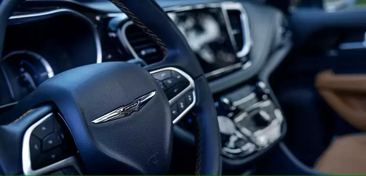 Stellantis Chrysler Pacific Hybrid