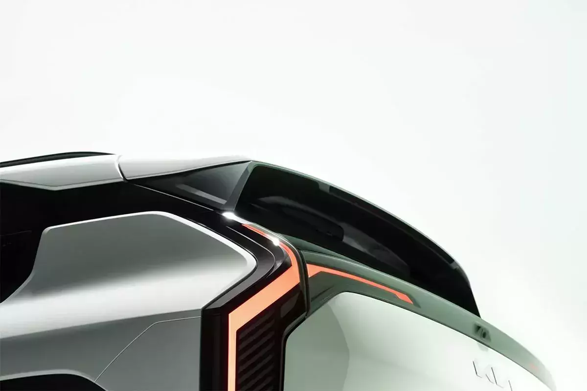 2025-kia-ev3-teaser-3