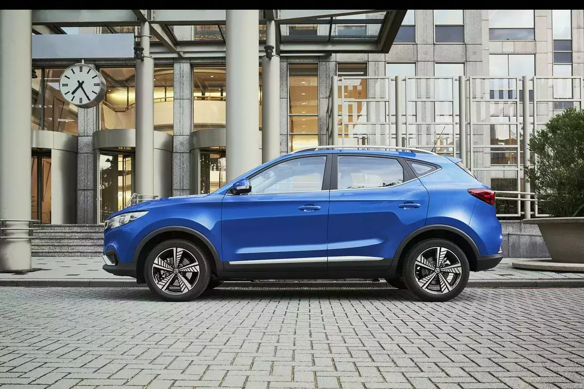 MG-ZS-EV-PRESS-foto