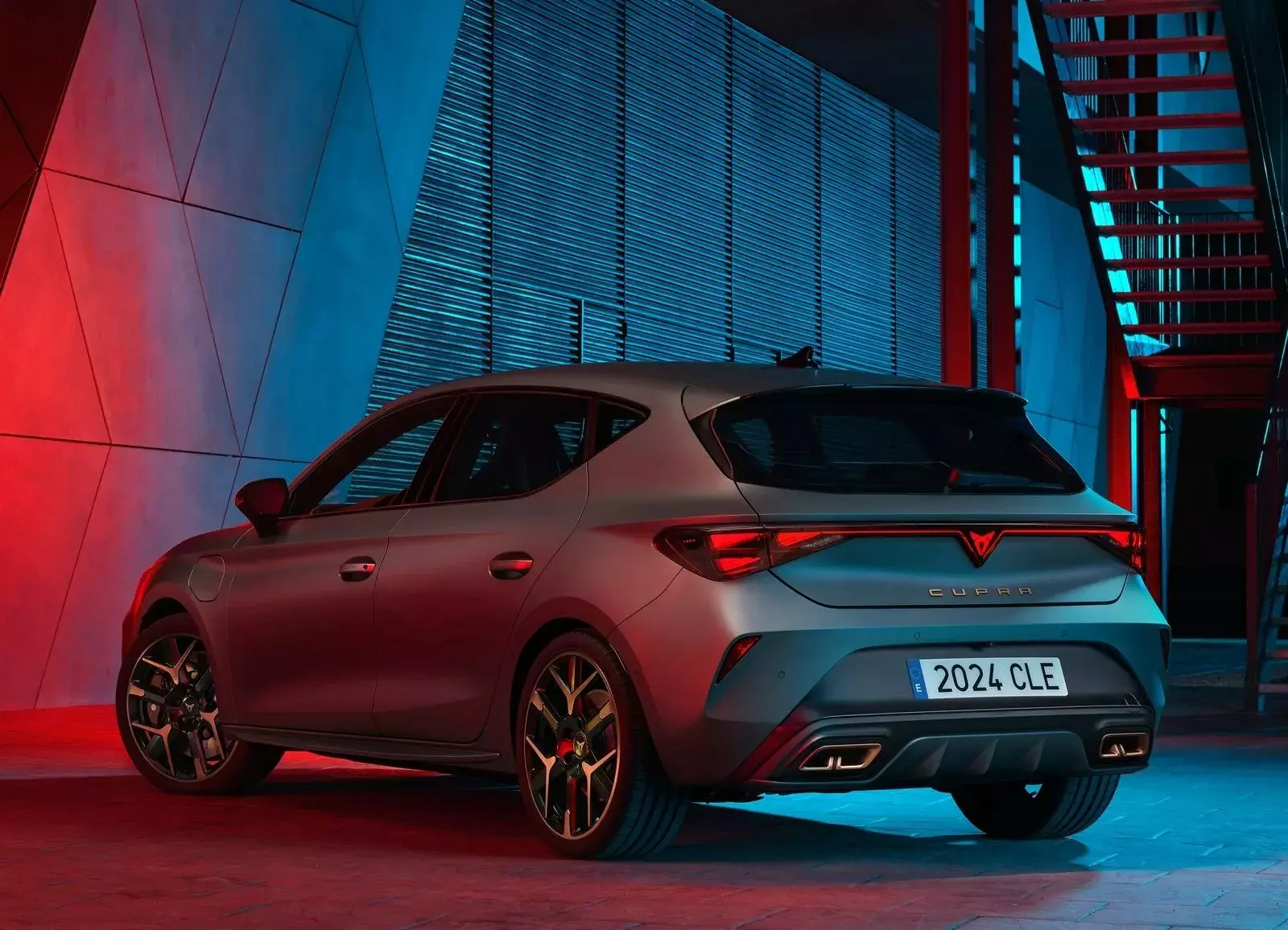 Cupra Leon hatchback 5-drzwiowy