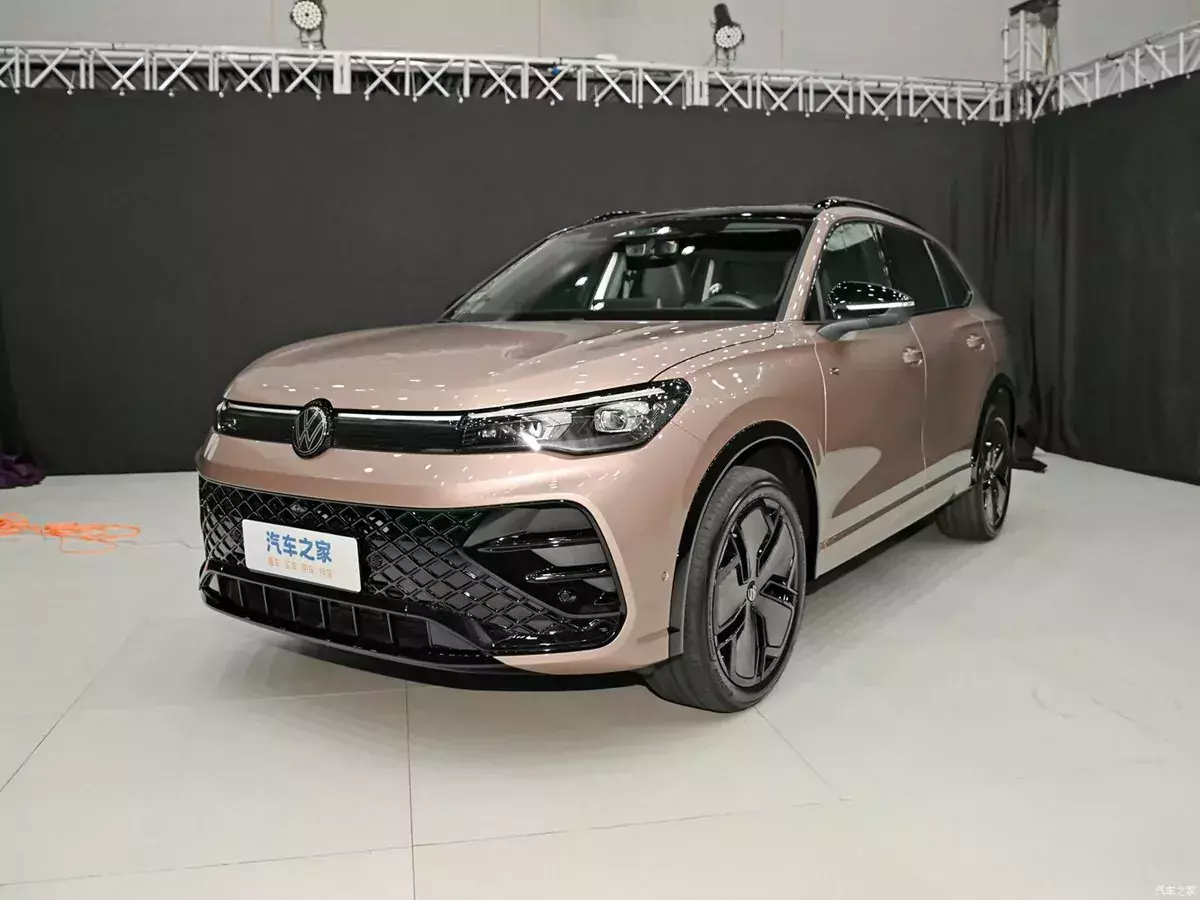 Tiguan L 2024 PRO 380TSI R Line