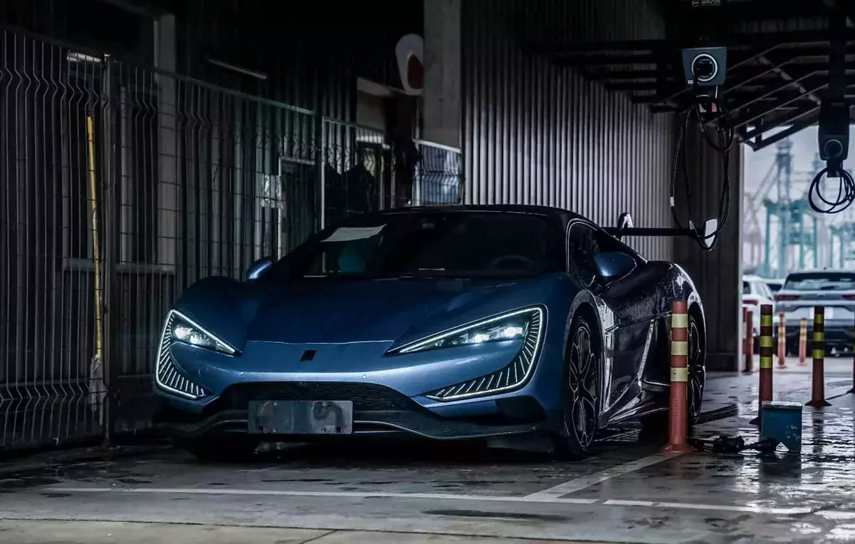 autohomecar__Chn BYD YangWang U9