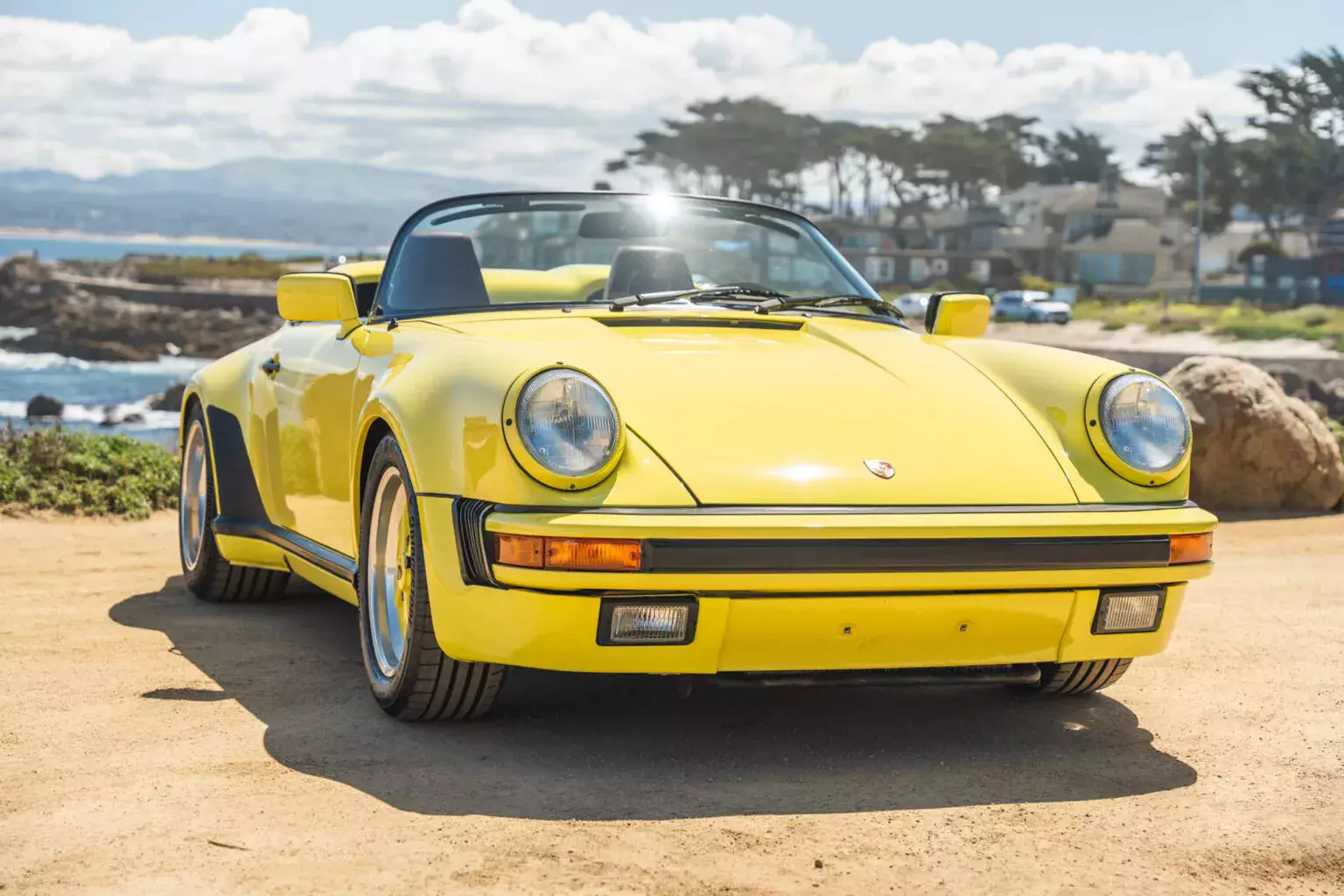 bananowe-porsche-911-speedster