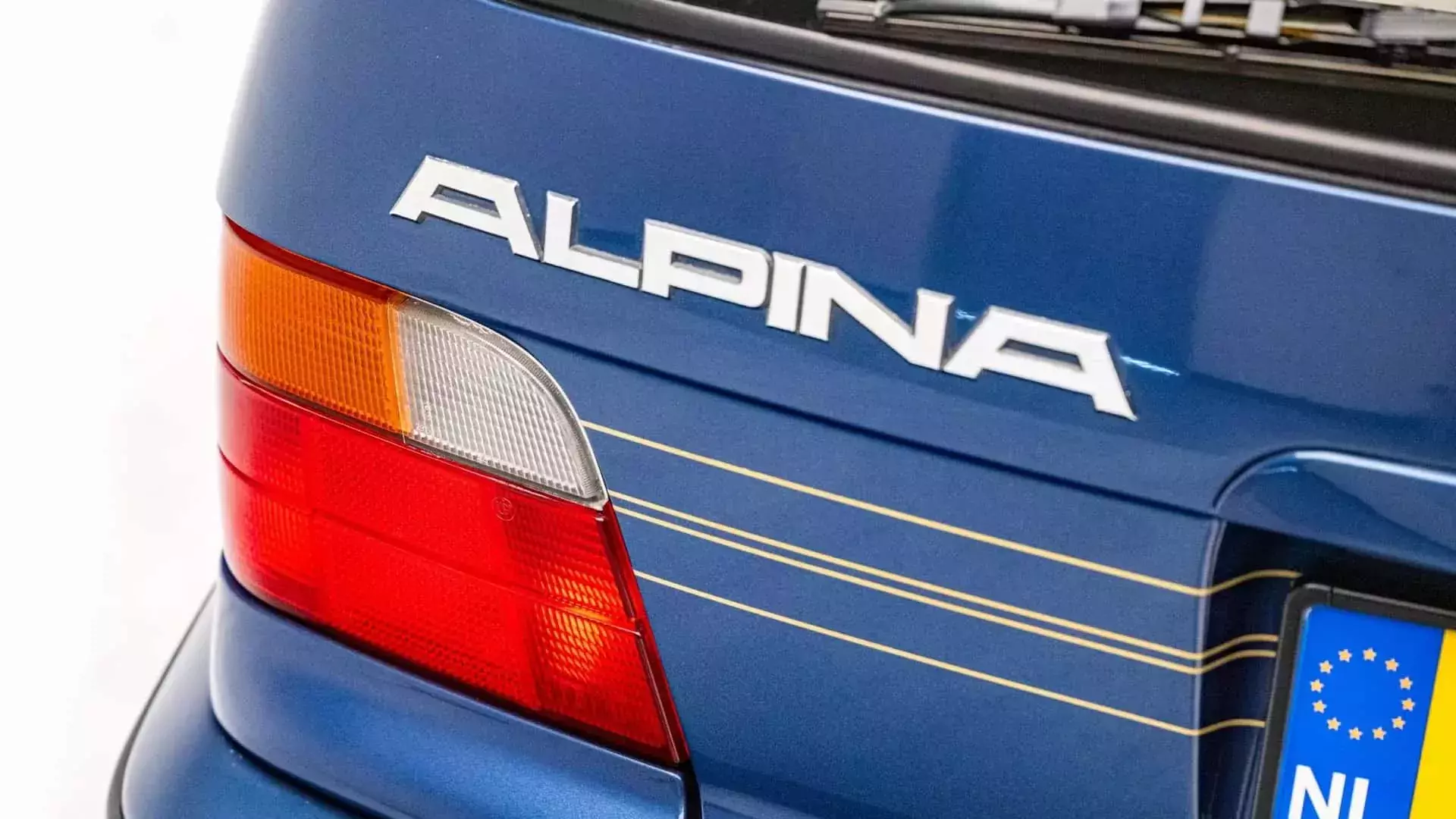 bmw-1996-alpina-b3-3.2-touring