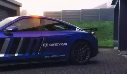 formula-e-nowy-samochod-bezpieczenstwa-porsche-taycan
