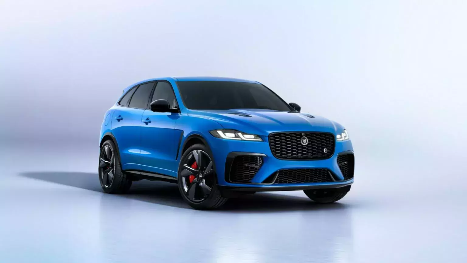 jaguar-f-pace-suv-silnik-spalinowy