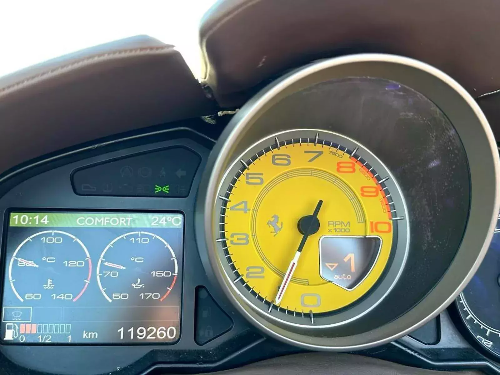 najtansze-uzywane-ferrari