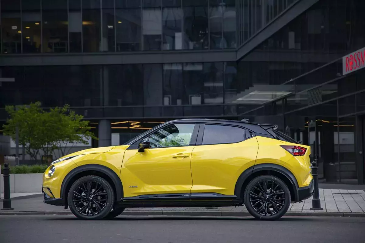 Nissan Juke N-Sport 2024 / bok