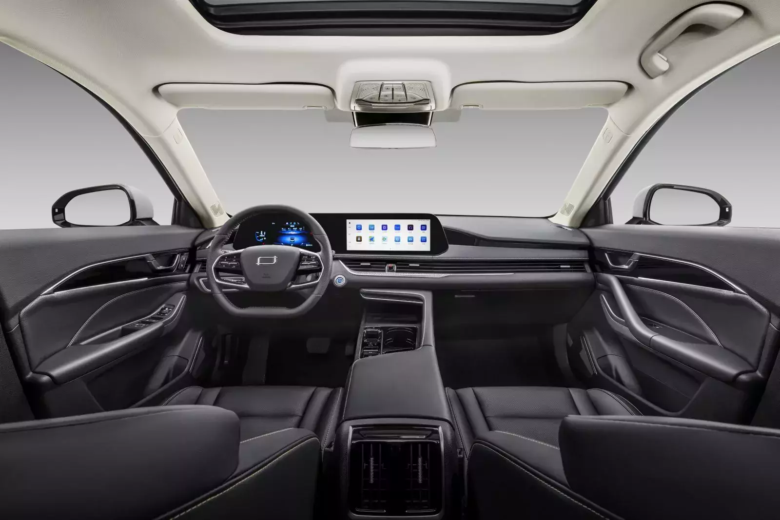 nowy-sedan-bestune-b70