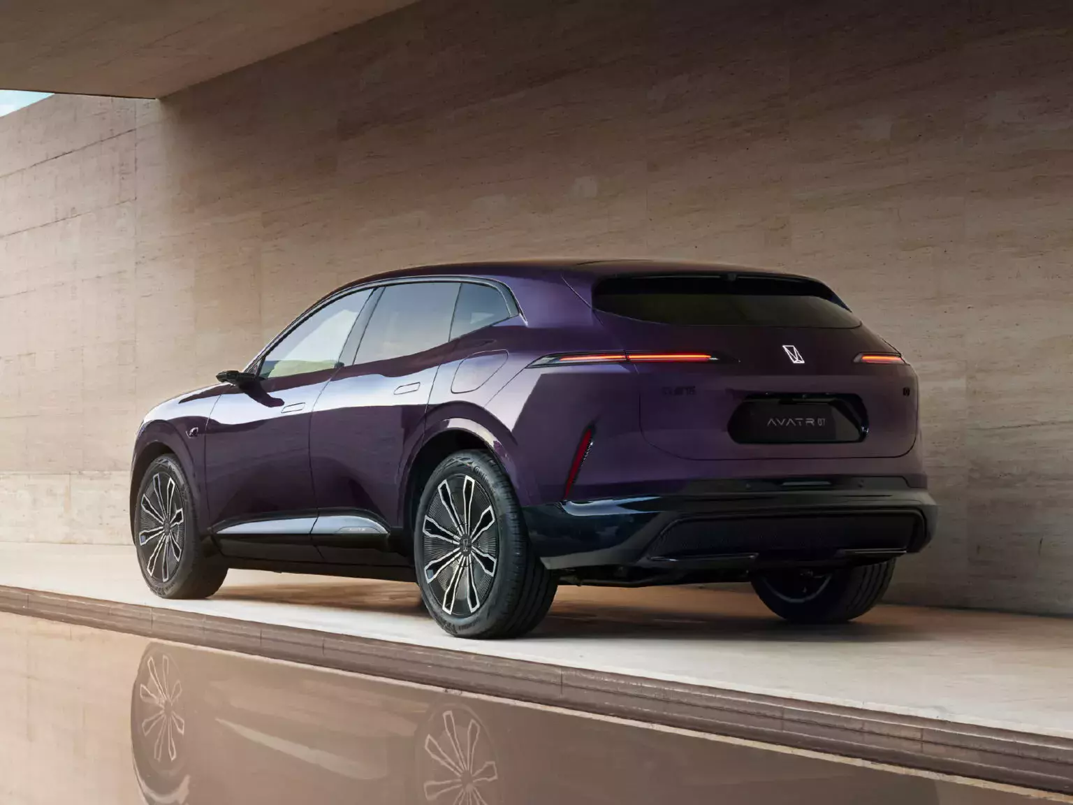 nowy-suv-avatr-07