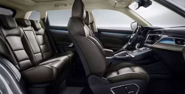 nowy-suv-z-bialorusi-belgee