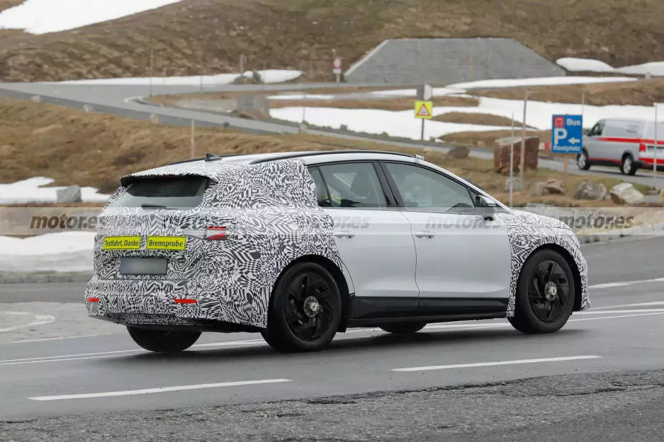 Elektryczny SUV Skoda Enyaq 2025