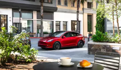 Tesla ładowanie