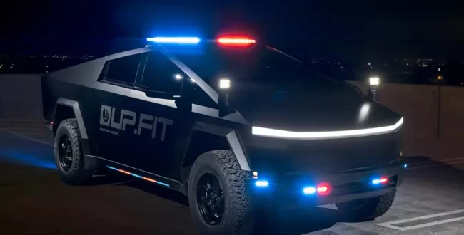 Policyjna Tesla Cybertruck trafi do policji jeszcze w tym roku