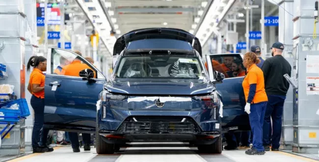 Nowy SUV Volvo już w produkcji. EX90 rozniesie konkurencję?