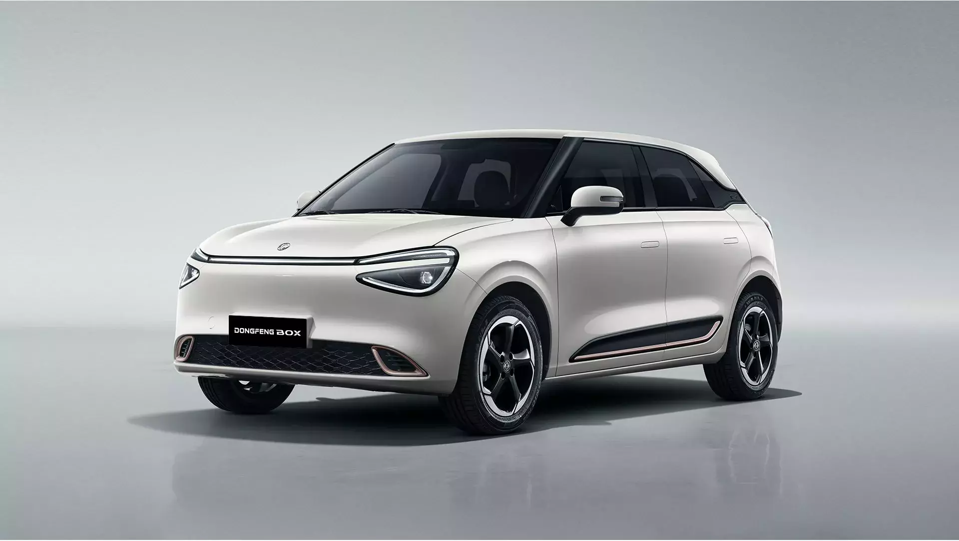Dongfeng Box w grupie tanich modeli tj SUV Dacii