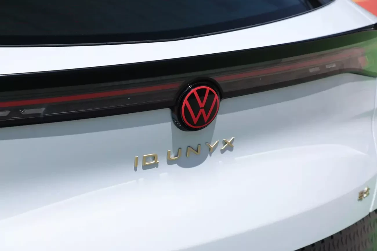 ID UNYX SUV _yichecar_