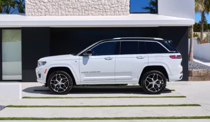 Jeep Grand Cherokee 4xe PHEV / rodzinny SUV
