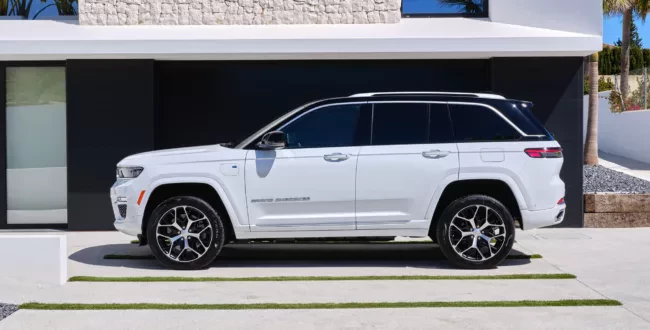 Jeep Grand Cherokee 4xe PHEV / rodzinny SUV