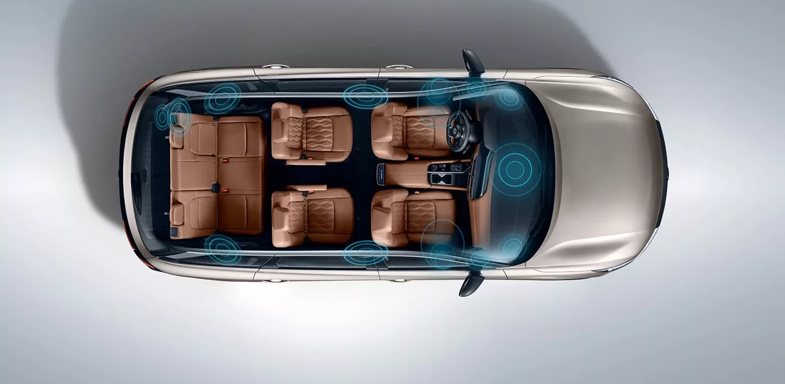 SUV Nissan Pathfinder