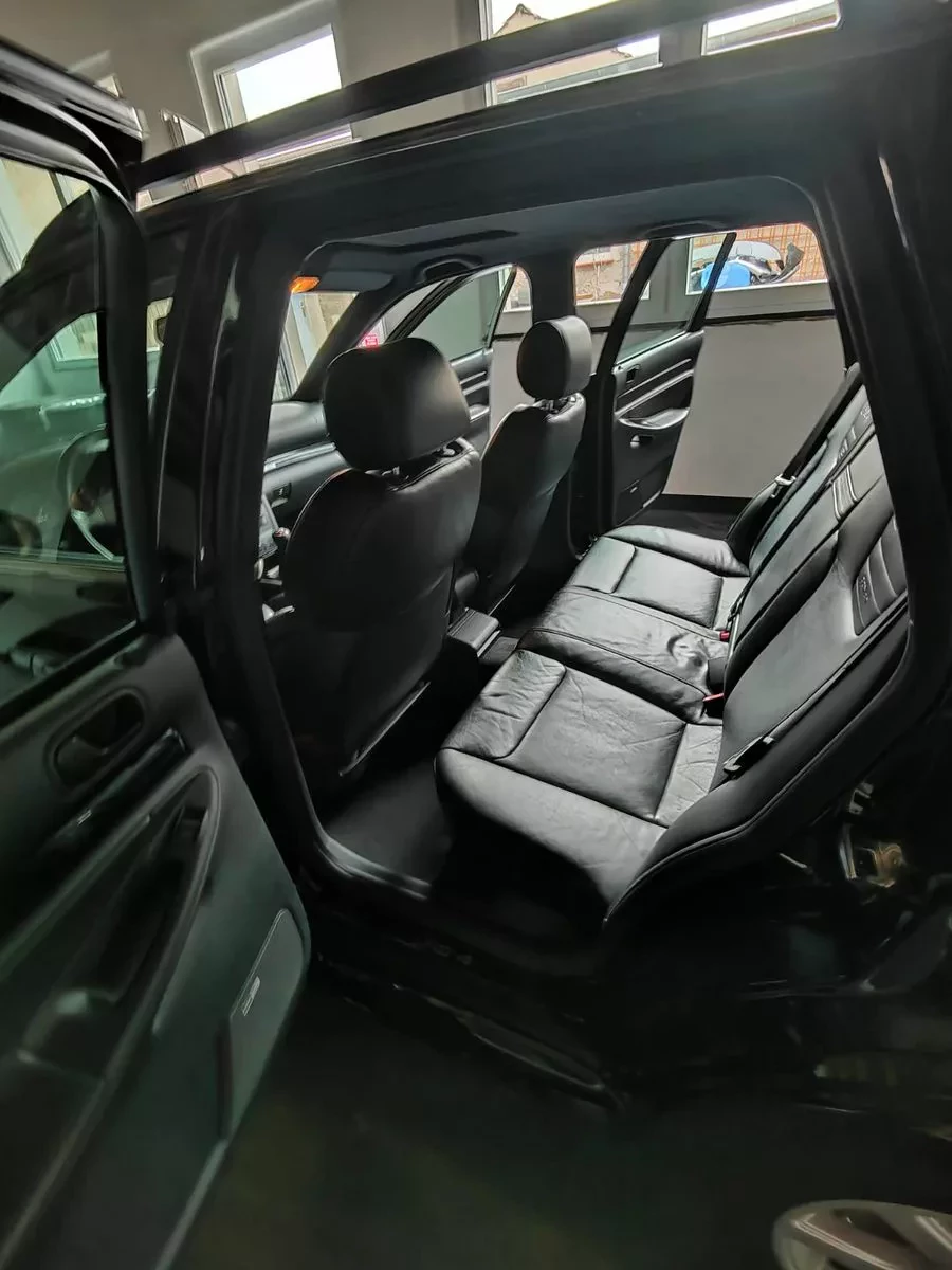 audi-rs4-avant-z-2001-roku