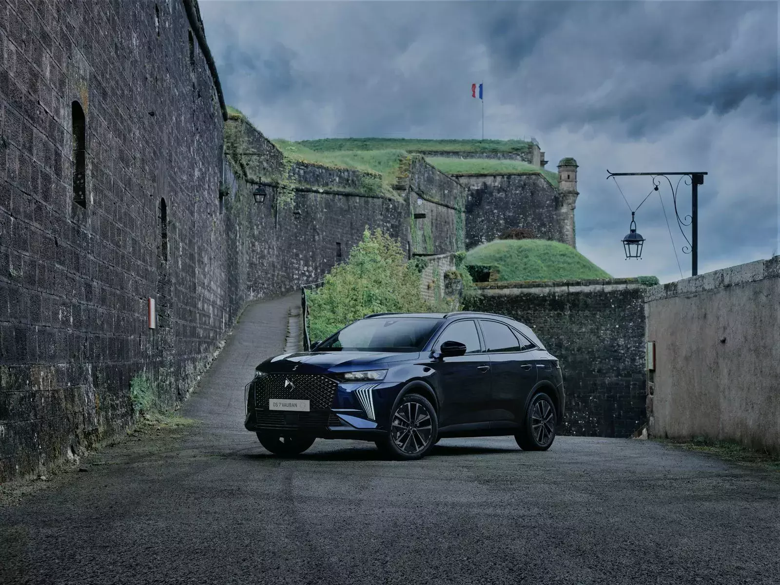 opancerzony SUV DS 7 VAUBAN