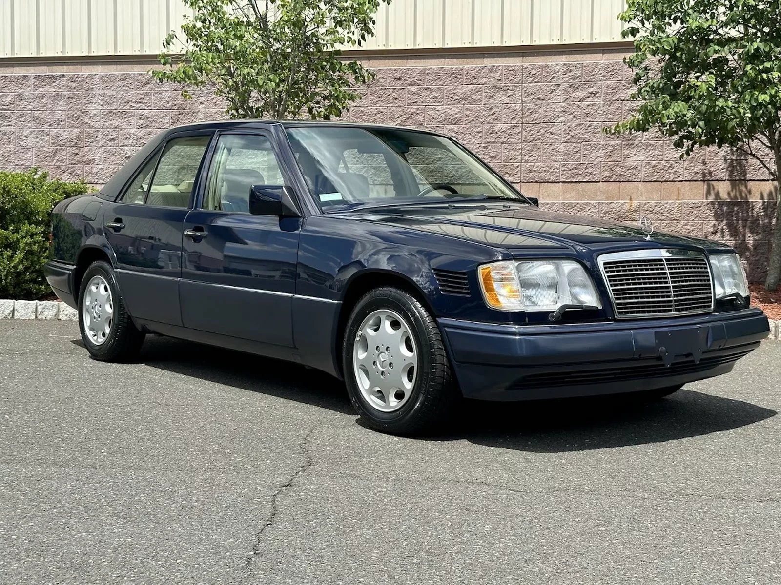 mercedes-w124-e300-d-diesel