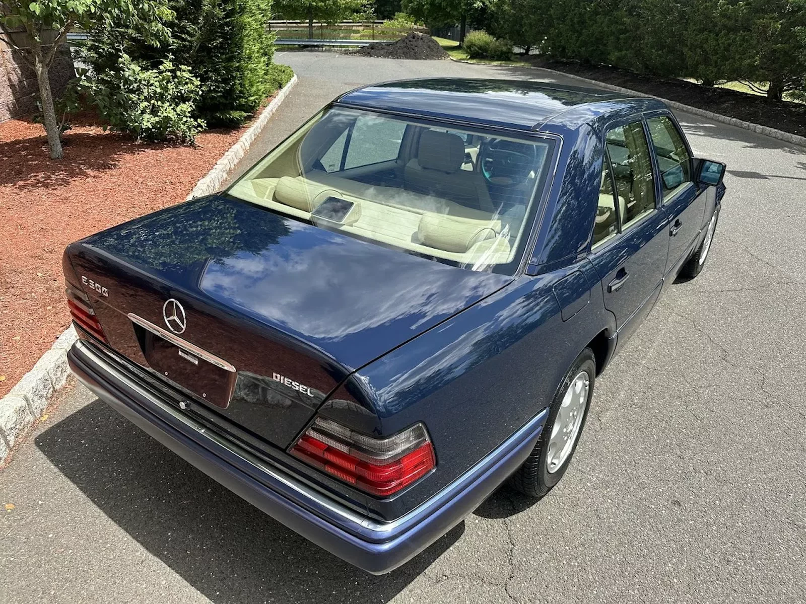 mercedes-w124-e300-d-diesel
