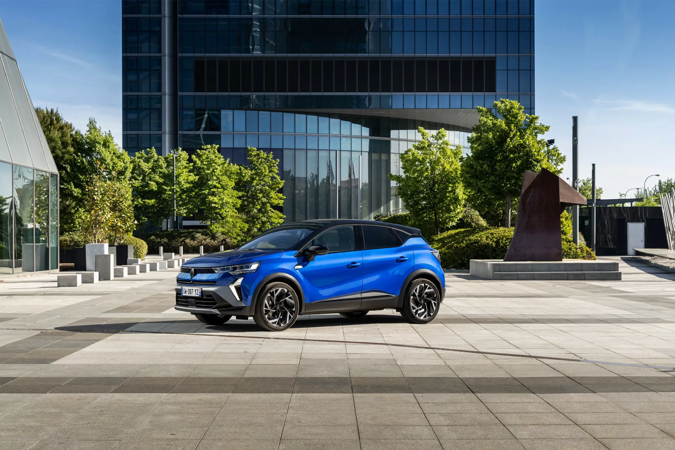 nowy-francuski-suv-renault-captur