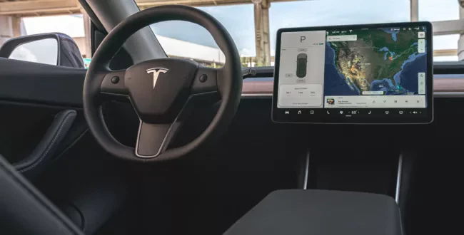 tesla-model-y-problemy-z-aso