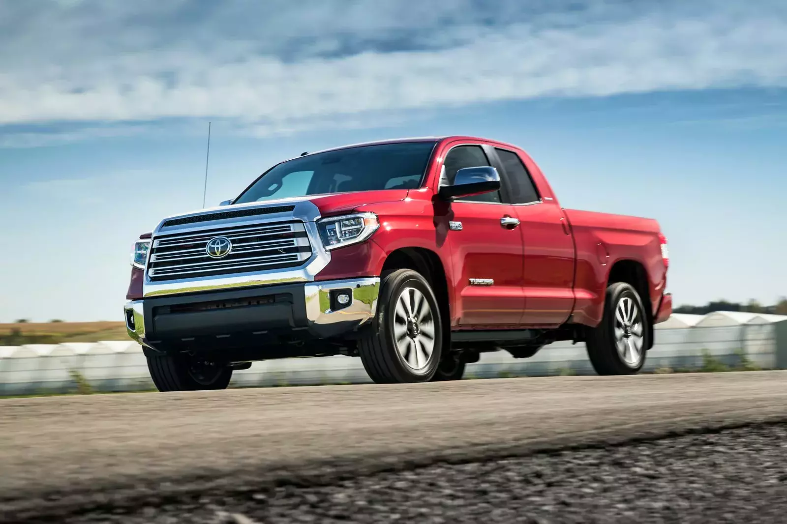 toyota-tundra-duzy-przebieg