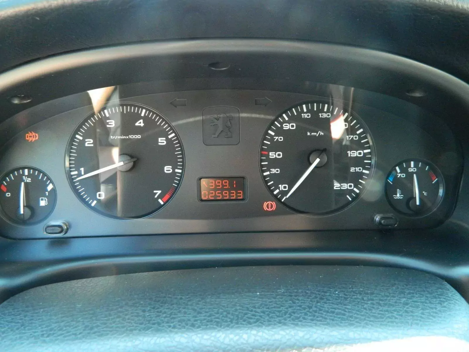 uzywany-peugeot-406-diesel-hdi