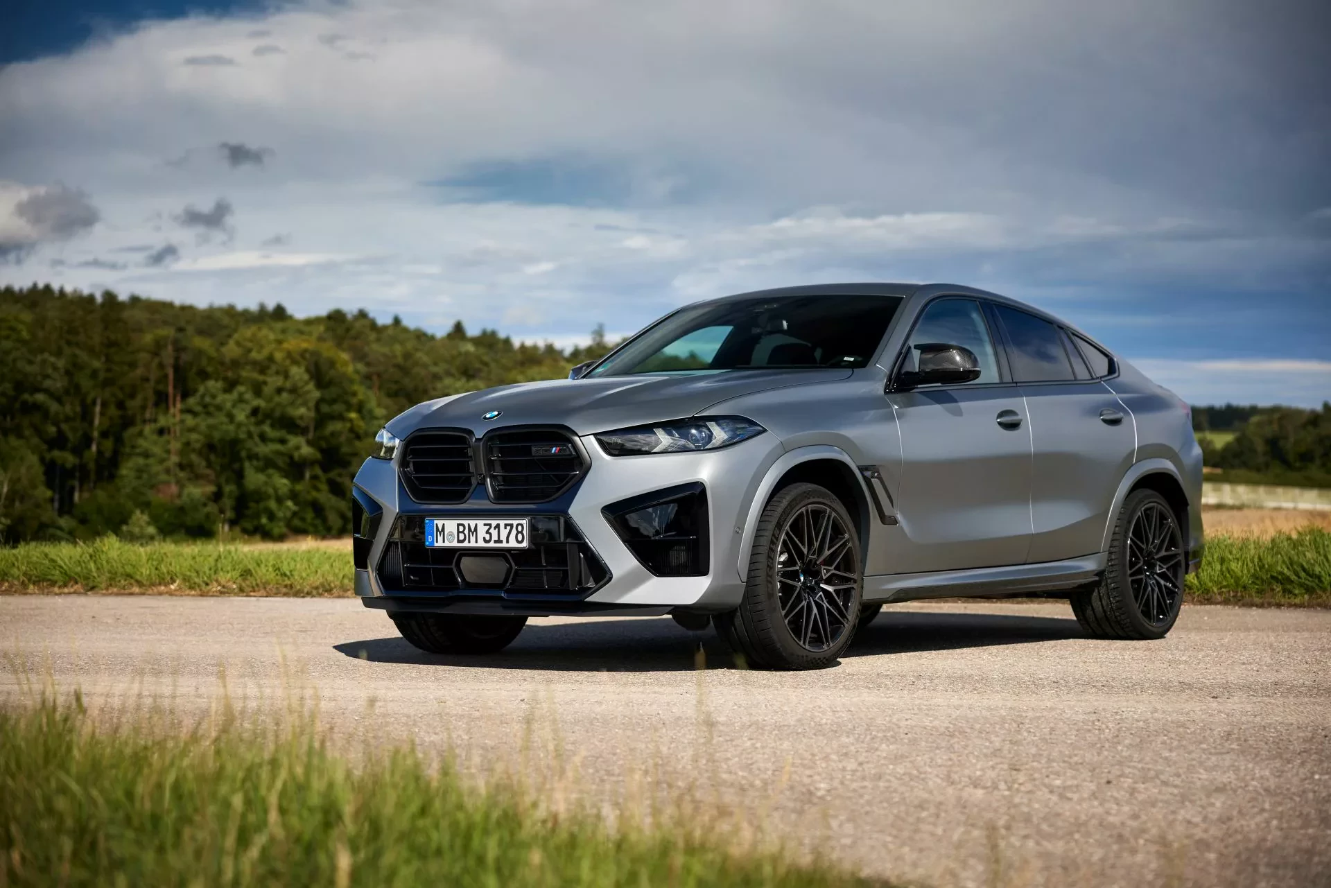 BMW X6 spalanie cena diesel benzyna SUV