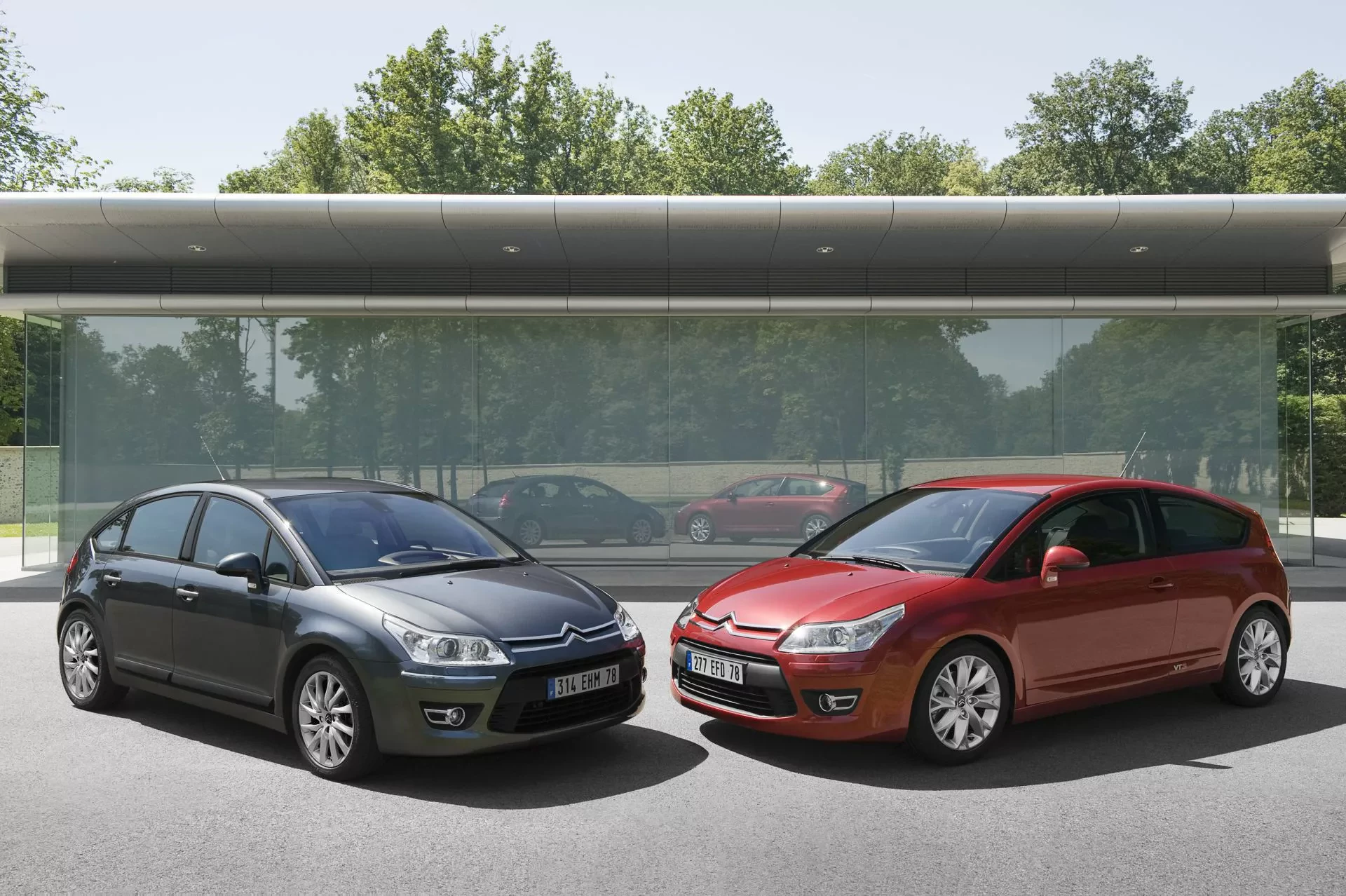 Citroen C4 cena silnik spalanie samochód