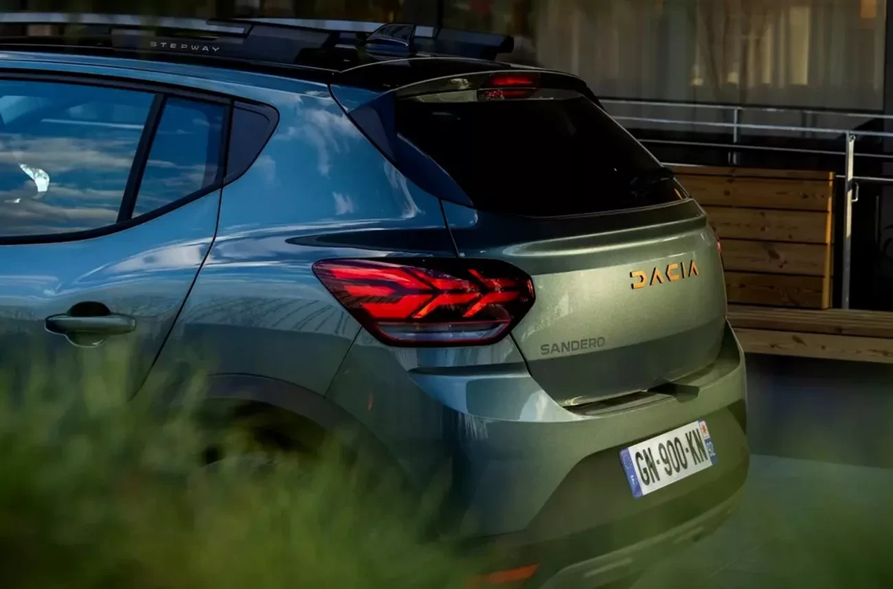Nowy SUV Dacii zastąpi Sandero Stepway