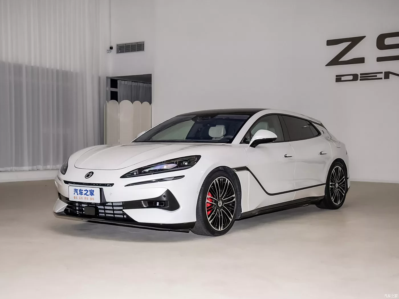 Denza Z9 GT