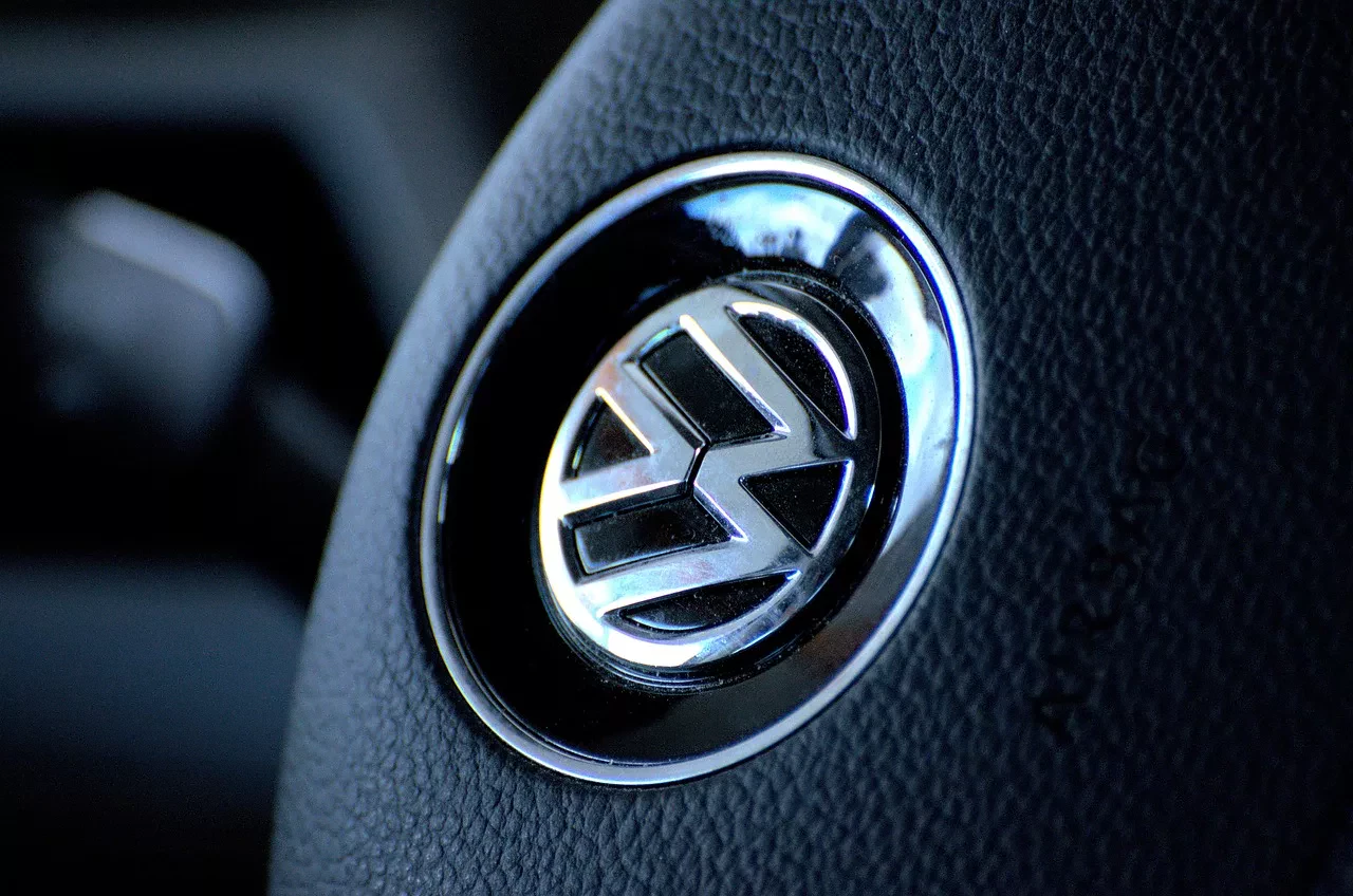 Volkswagen Touareg Porsche SUV diesel benzyna spalanie moc silnik