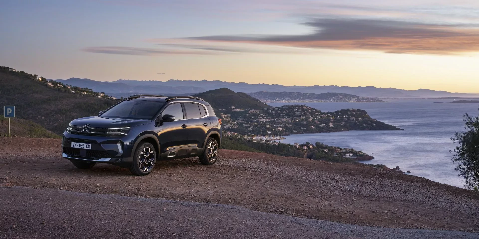 Citroen C5 Aircross SUV silnik spalanie cena benzyna diesel hybryda