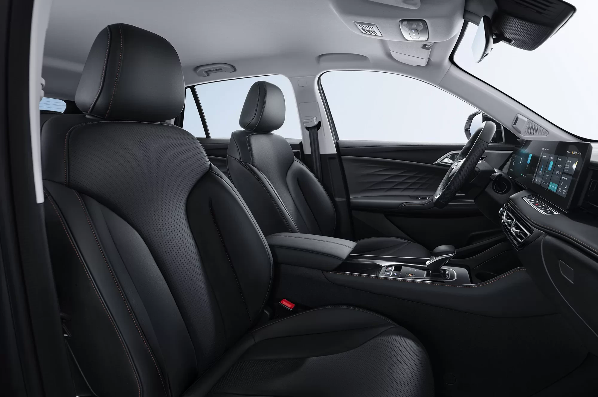 SUV MG HS kabina