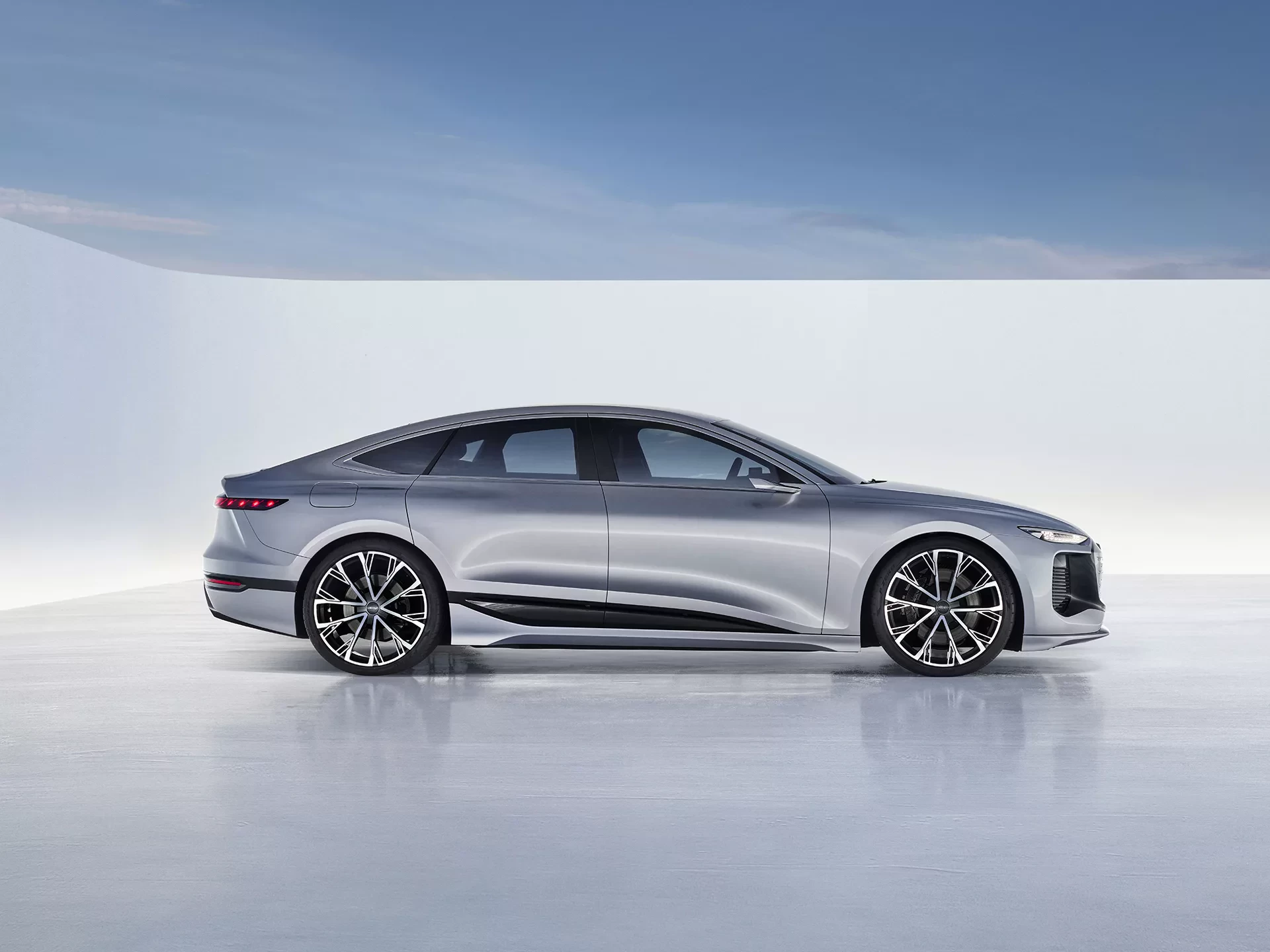 Audi A6 e-tron concept