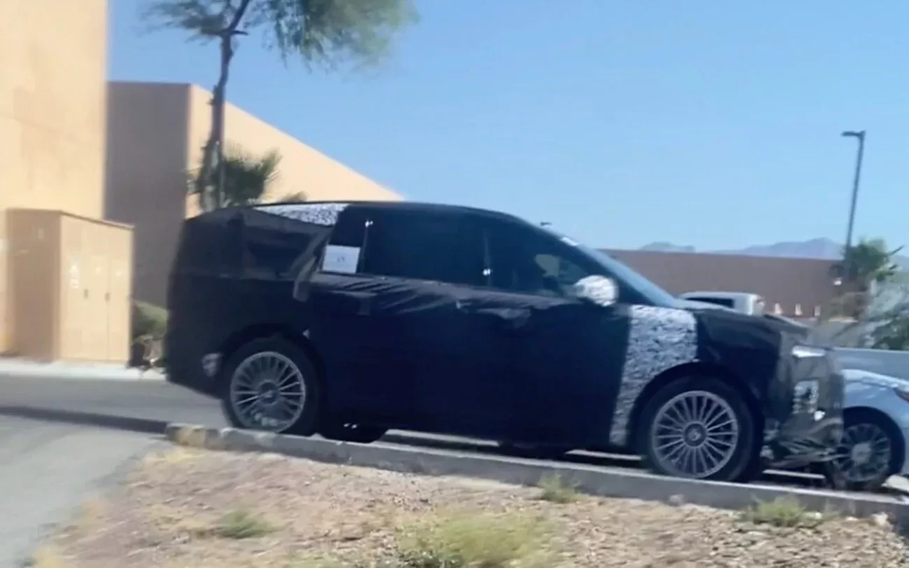 nowy elektryczny SUV Hyundai Ioniq 7 2025