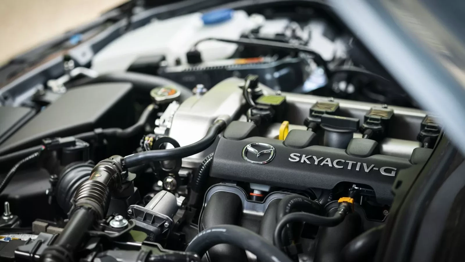 mazda-mx5-silnik-spalinowy