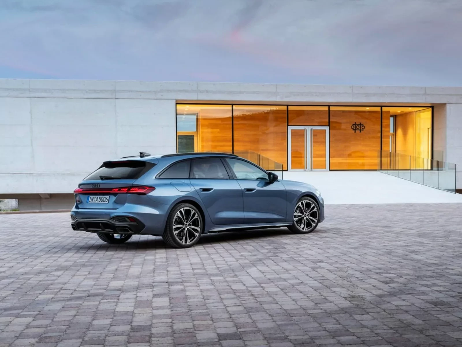 nowe-audi-a5-stare-a4