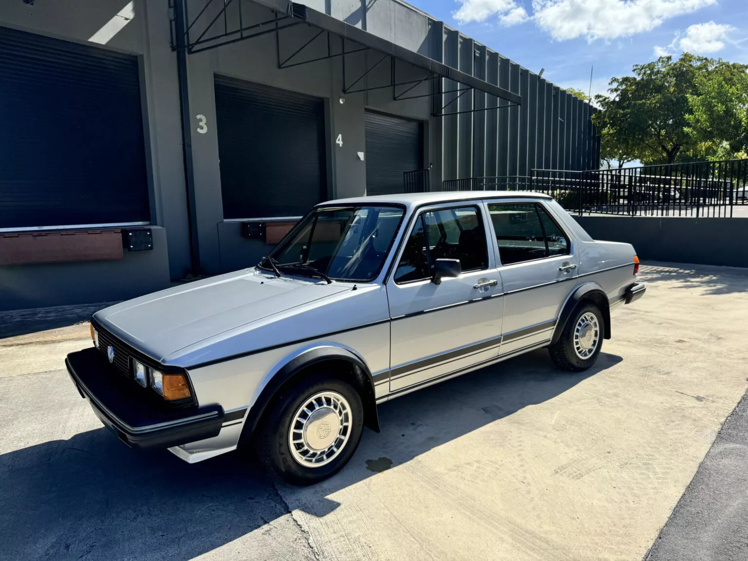 volkswagen-jetta-z-1981-roku